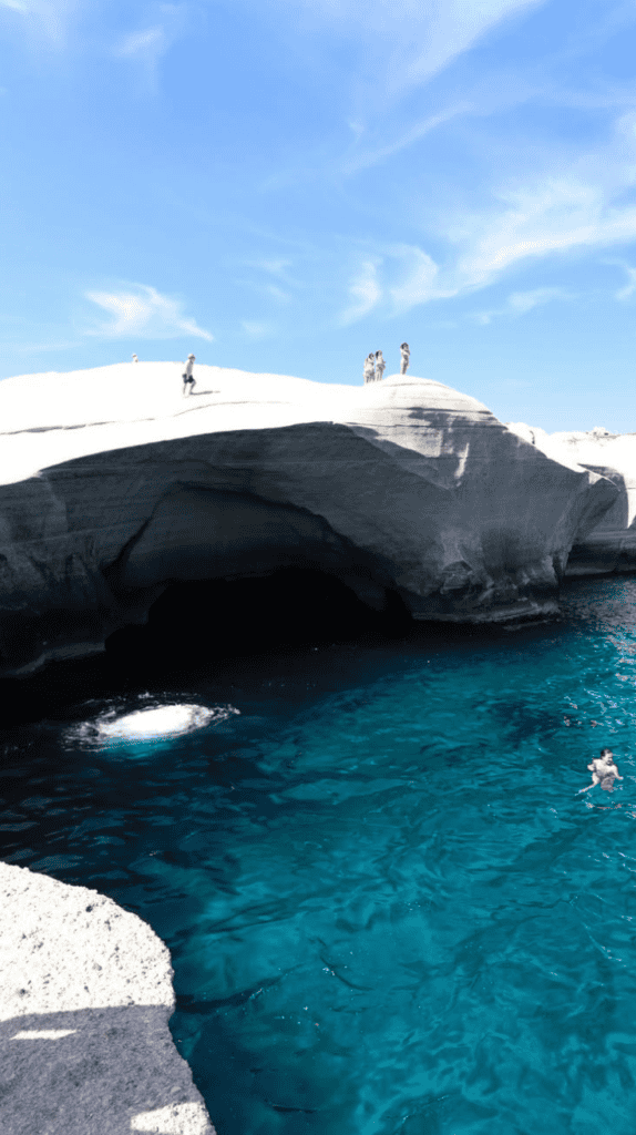 Sarakiniko Beach, Milos